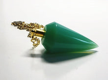 Load image into Gallery viewer, Opalescent Green Andara Crystal Pendulum