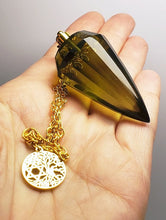 Load image into Gallery viewer, Green - Light Andara Crystal Pendulum