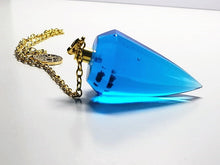 Load image into Gallery viewer, Blue - Medium Bright Andara Crystal Pendulum