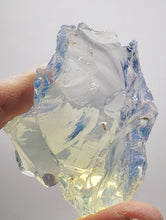 Load image into Gallery viewer, Opalescent Traditional Andara Crystal 78g