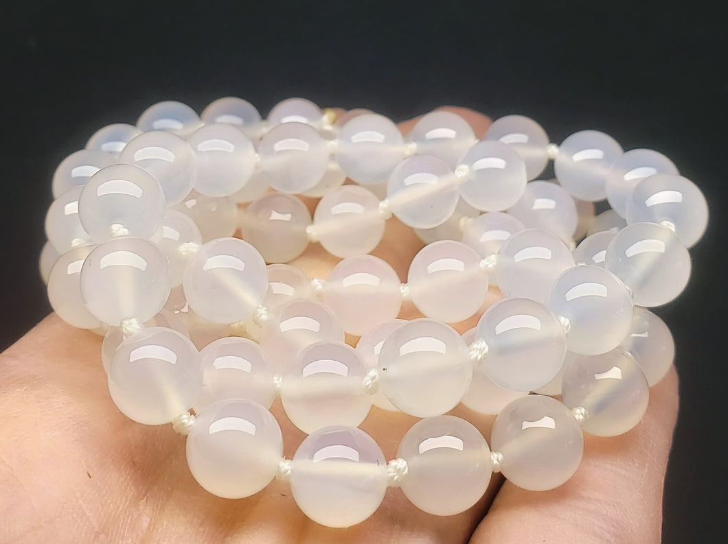 Agate - White (Translucent) EO++ 8+mm 25.75inch